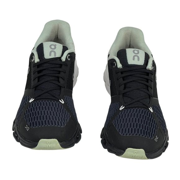 On Running Shoes On Cloud Cloudflyer Black Lace Up Running Shoes